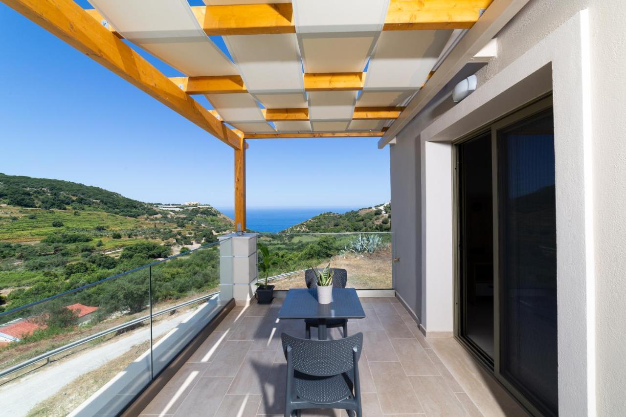 Sky View Suites Kefalonia Вовикес Экстерьер фото