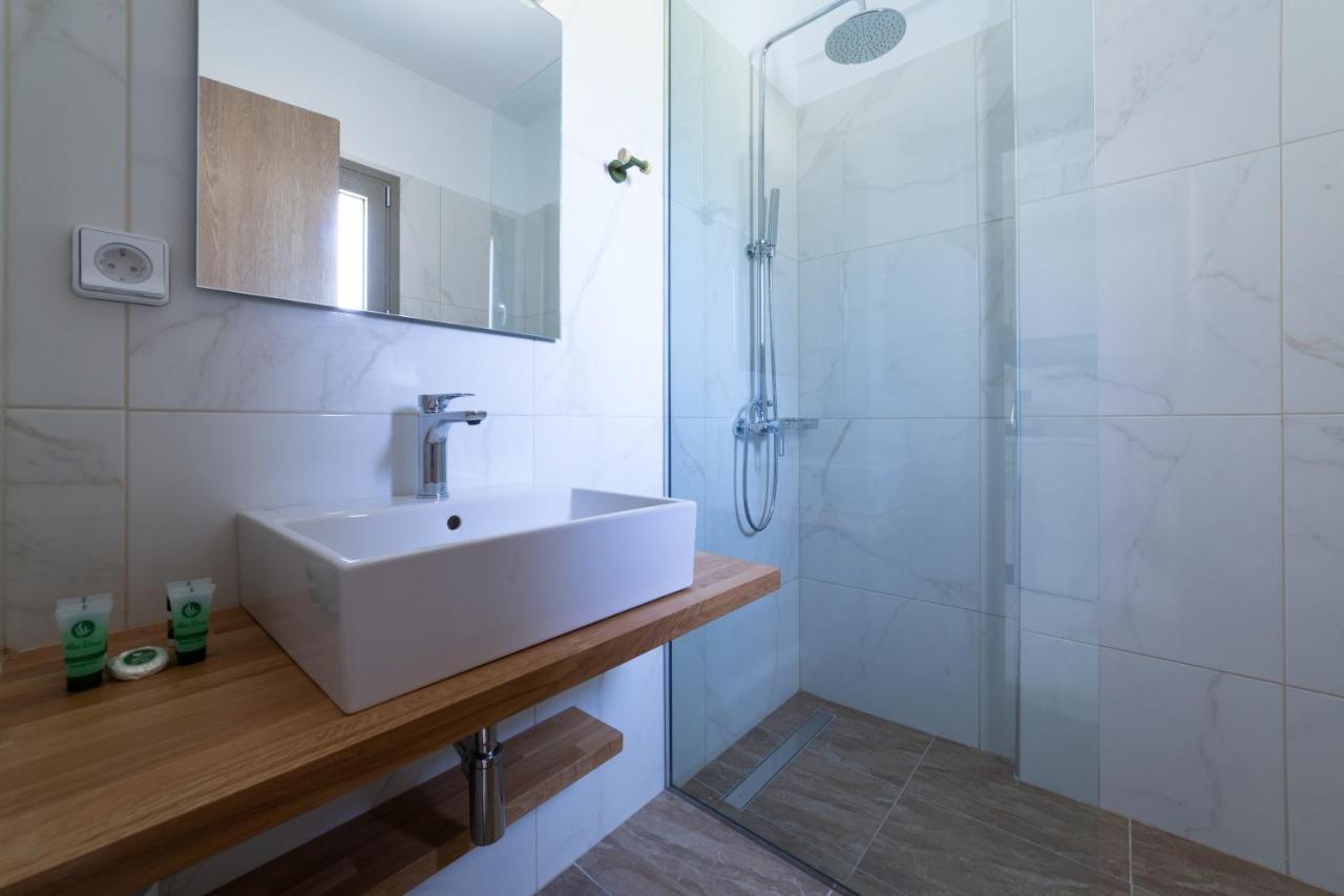 Sky View Suites Kefalonia Вовикес Экстерьер фото