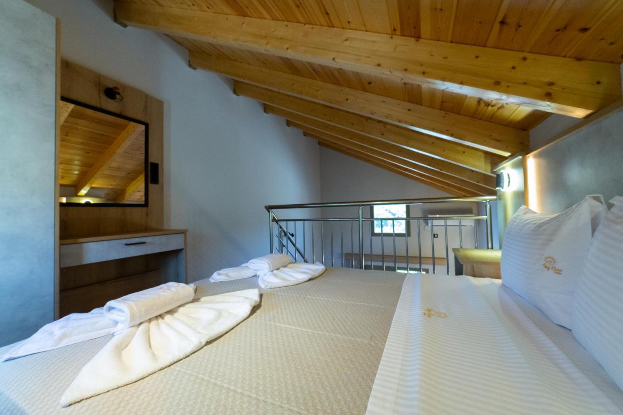 Sky View Suites Kefalonia Вовикес Экстерьер фото
