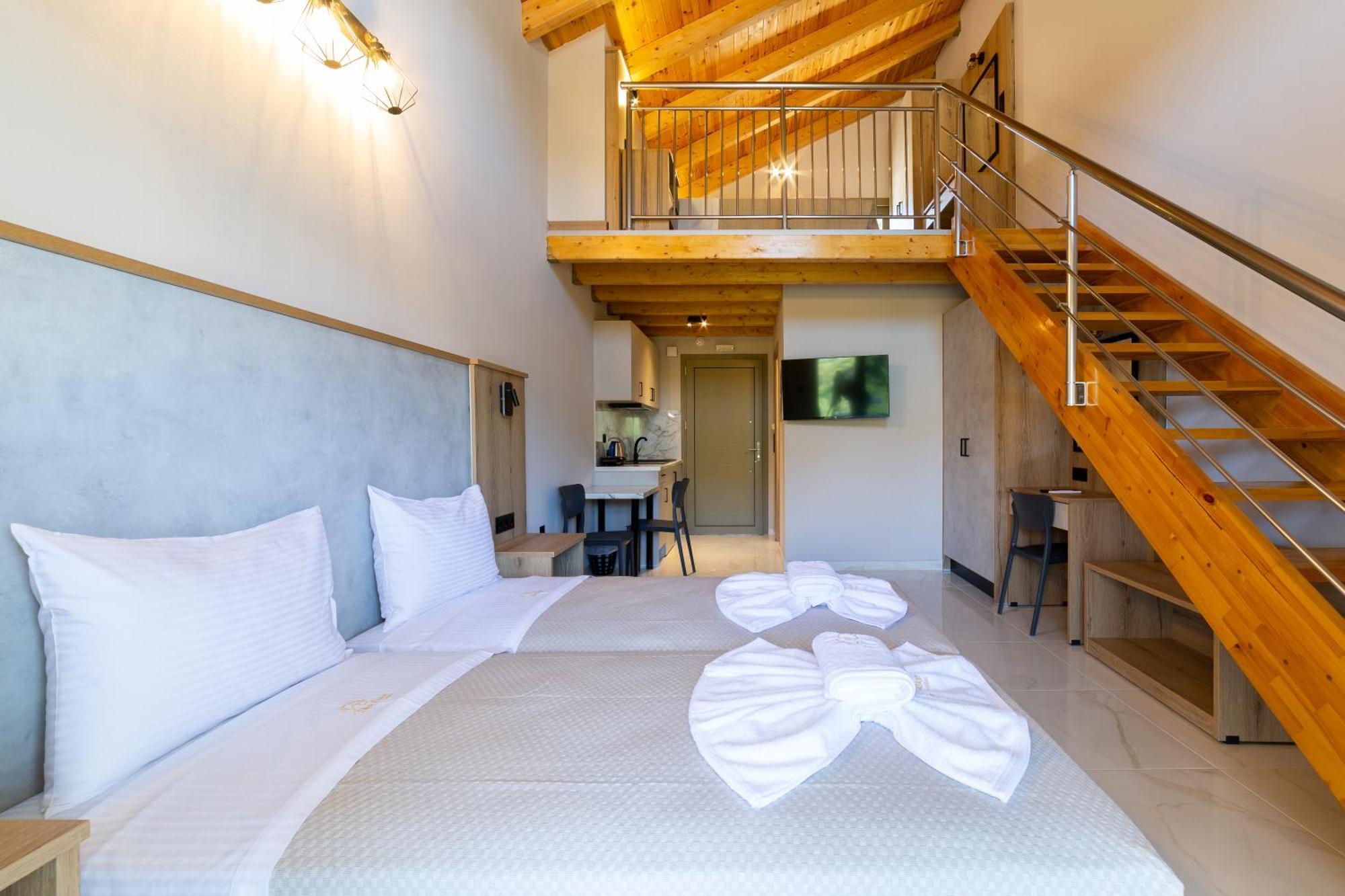 Sky View Suites Kefalonia Вовикес Экстерьер фото